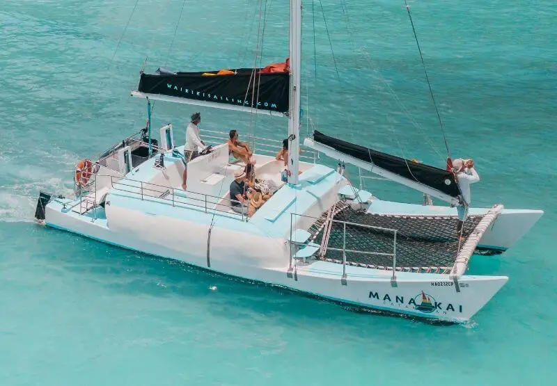 Catamaran boat