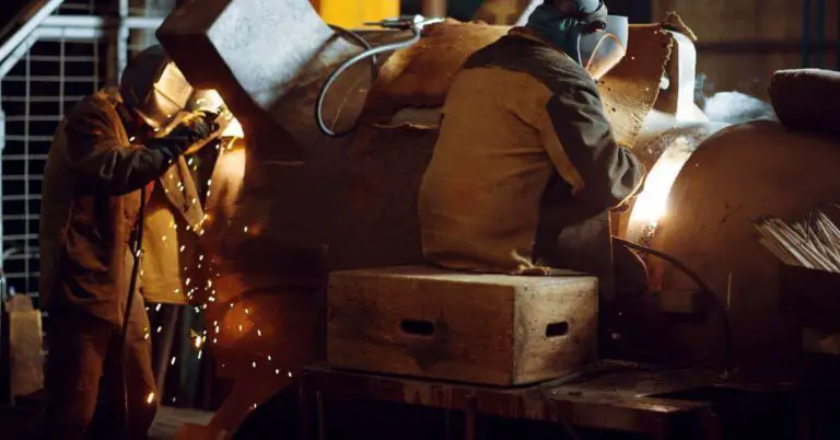 How to Weld Cast Iron to Steel